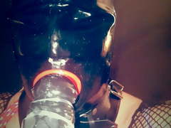 Mask slave and breathplay