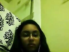 Indian bhabhi in blue bra doing laundry with her man who wants her to get naked!