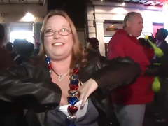 Nerd flasher mardigras