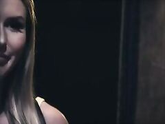 Teen slut paige owens plays the horny stepdaughter