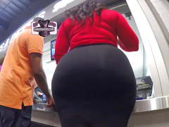 Candid big ass in black dress